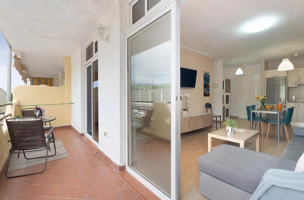 Apartamento Marina Palace Playa Paraiso 阿德耶 外观 照片